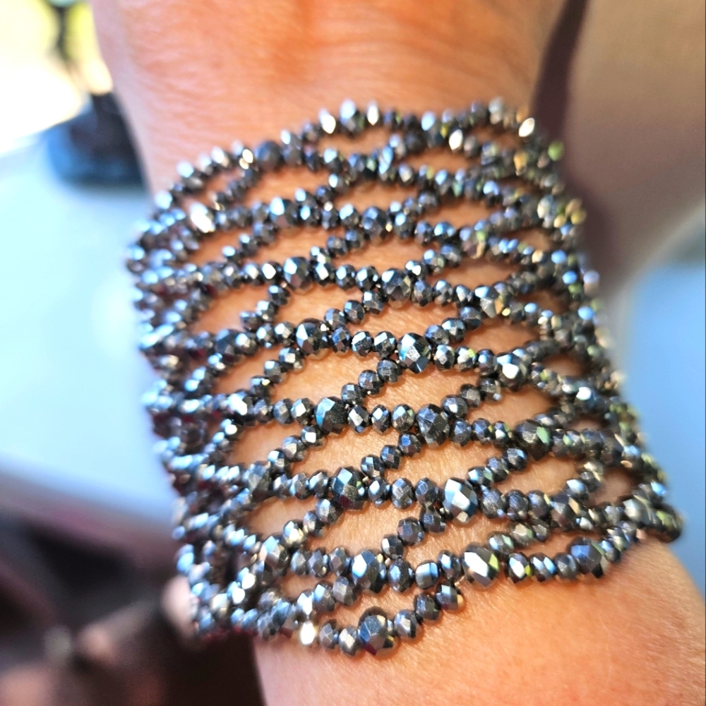 Elegant Silver Beaded Bracelet